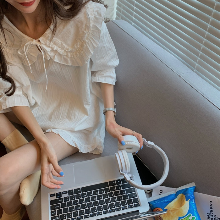 Дамска пижама изчистен модел с връзки