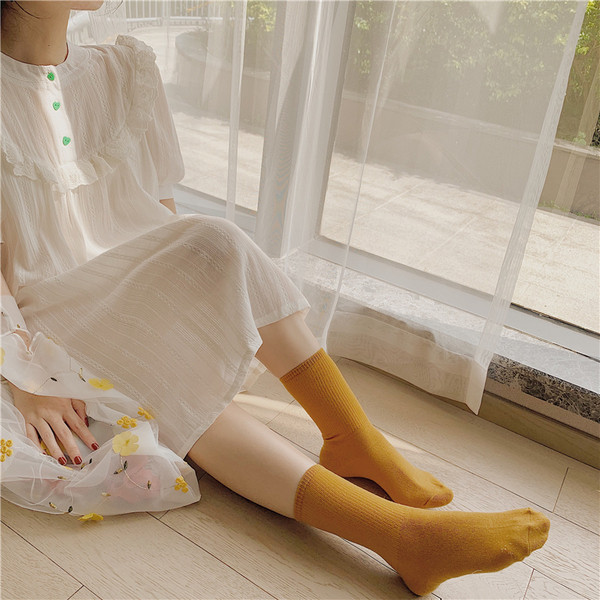 Дамска нощница изчистен модел с овално деколте