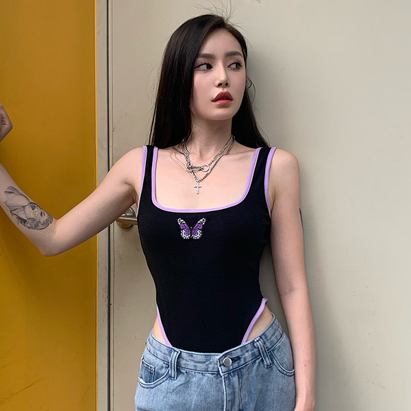 Дамско изрязано боди с широки презрамки и апликация