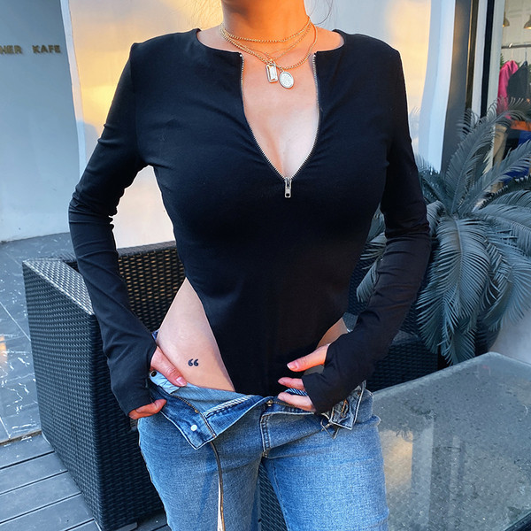 Corp de dama modern cu fermoar si decolteu rotund