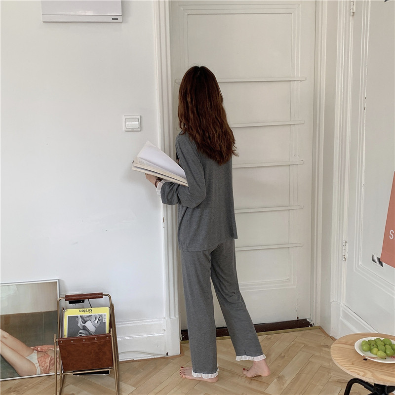 Pijamale de dama topice model uni cu tul