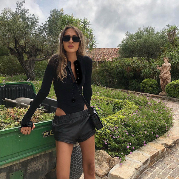 Body de zi cu zi pentru femei cu nasturi