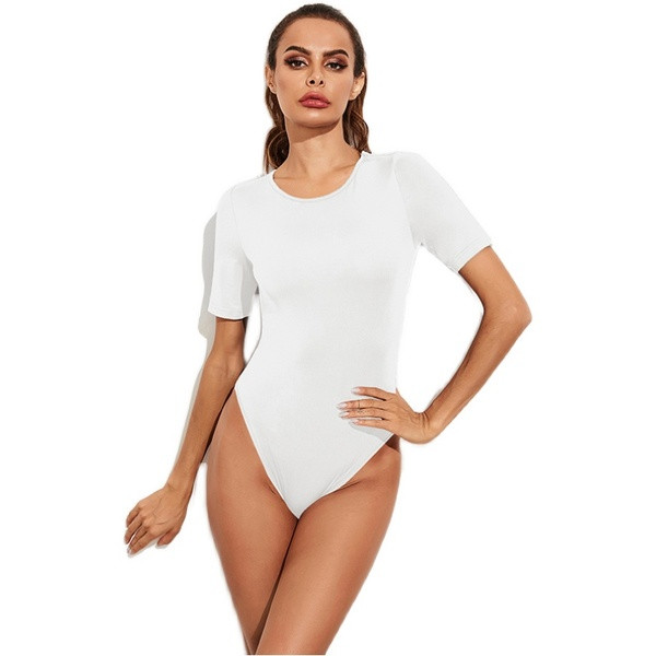 Καθημερινό γυναικείο κορμάκι με κοντά μανίκια σε λευκό και μαύρο χρώμα