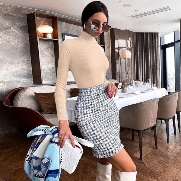 Model nou de body dama cu guler polo si maneci lungi in mai multe culori