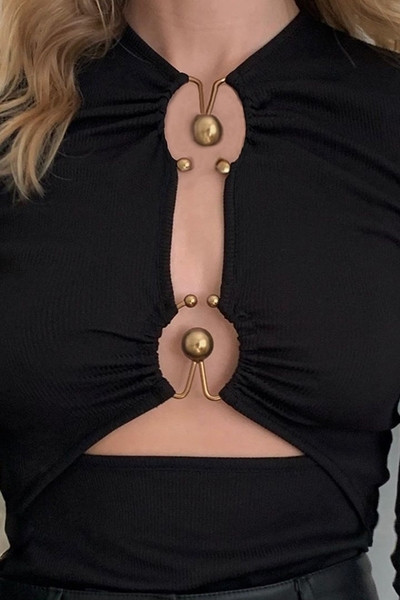 Model nou de corp de dama cu elemente metalice