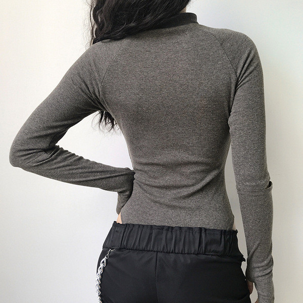 Body de damă de zi cu zi cu decupaje în gri