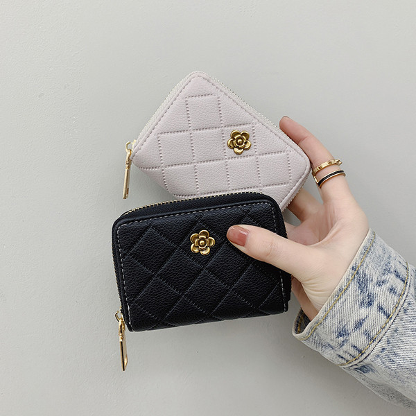 Naiste igapäevane rahakott luku ja kaunistusega