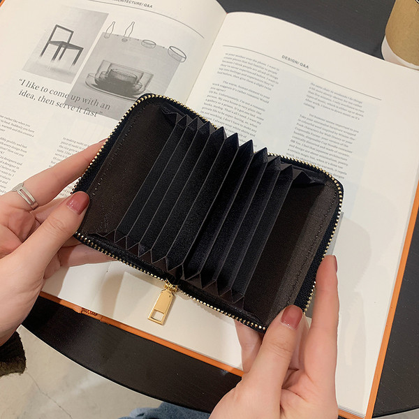 Naiste igapäevane rahakott luku ja kaunistusega