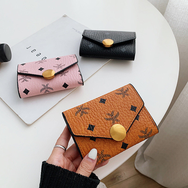 Kolmes värvitoonis metallist kinnitusega ökonahast naiste rahakott