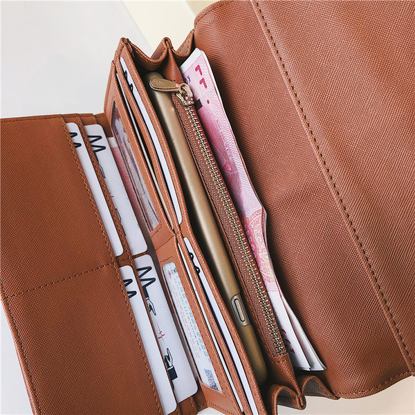 Stilinga moteriška piniginė iš eko odos