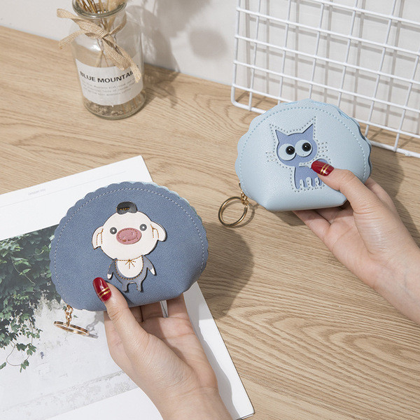 Portofel de dama cu fermoar si emblema - doua modele