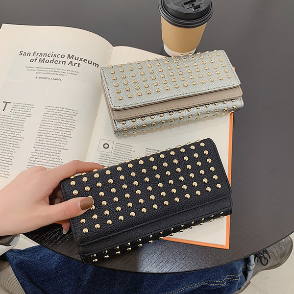 Portofel de dama modern din piele ecologica cu ochiuri metalice