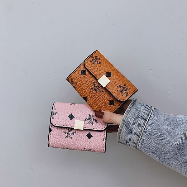 Portofel de dama zilnic din piele in trei culori