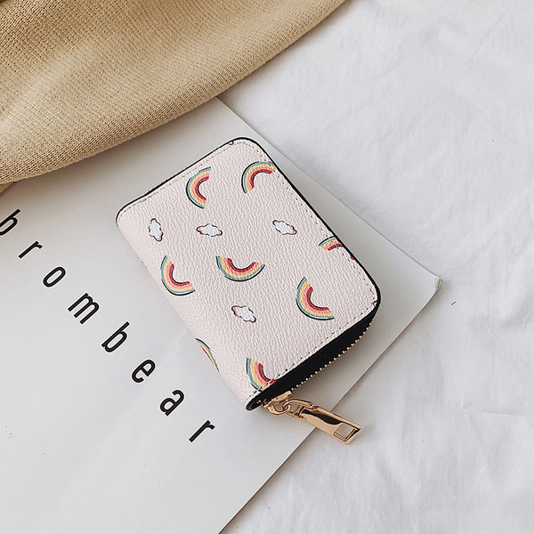 Moodne lukuga ja värvilise mustriga naiste rahakott