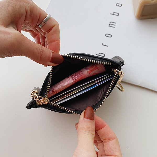 Portofel modern de dama cu element 3D si fermoar