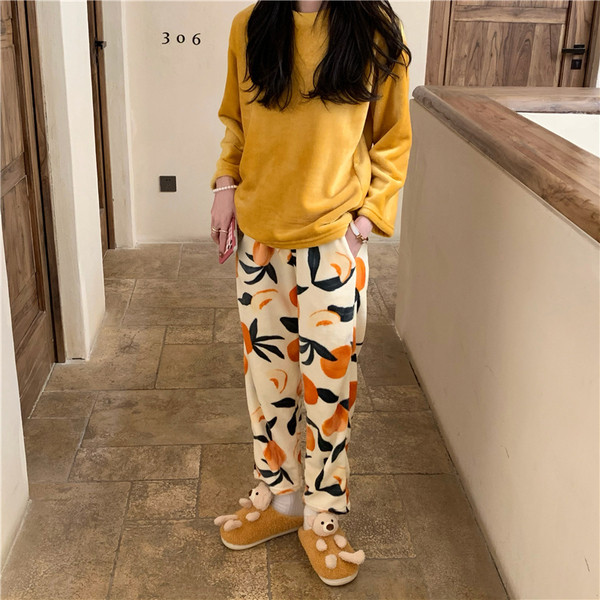 Pantaloni de pijama de dama moderni cu model si model simplu de bluza