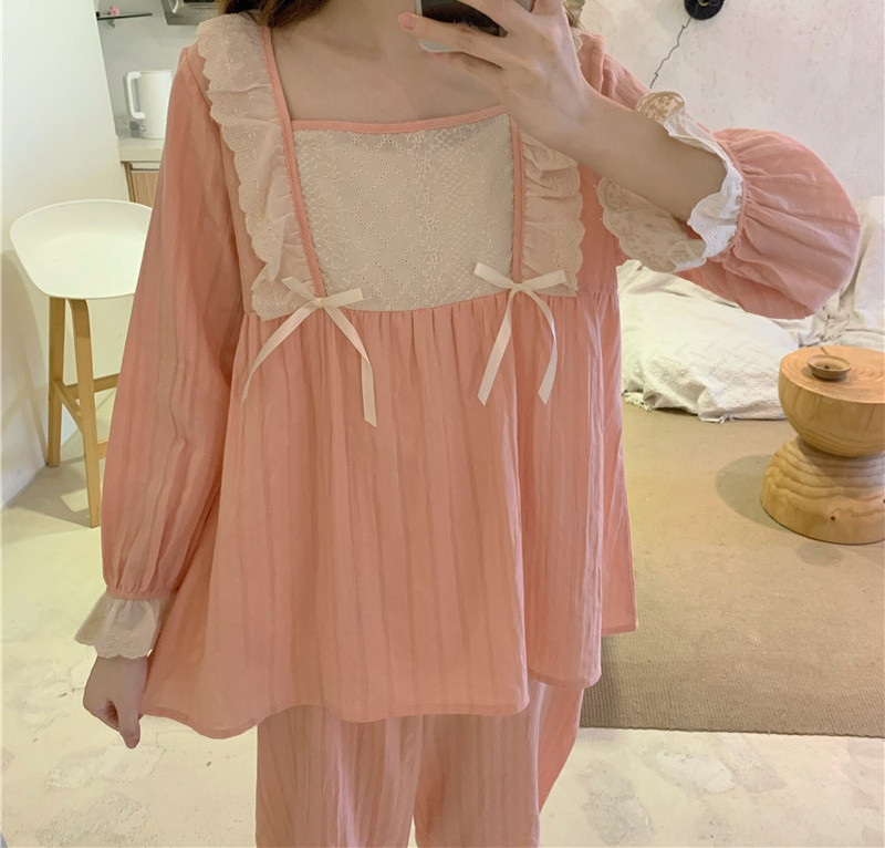 Naiste pidžaama lai mudel kandilise kaelusega ja pikkade varrukatega pluus