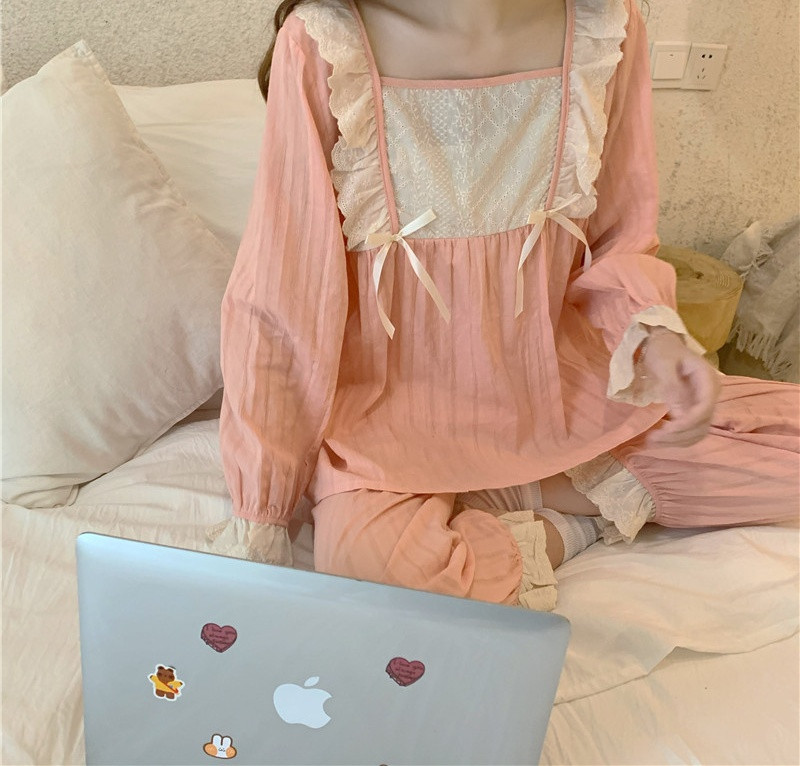 Naiste pidžaama lai mudel kandilise kaelusega ja pikkade varrukatega pluus