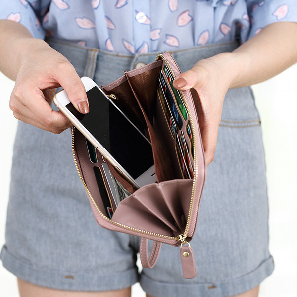 Portofel de dama din piele cu aplicatie si fermoar