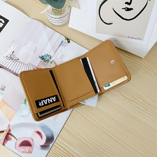 Portofel de dama modern din piele ecologica - model curat