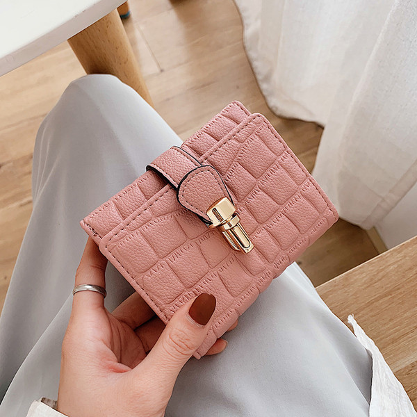 Öko-nahast igapäevane rahakott metallkinnitusega