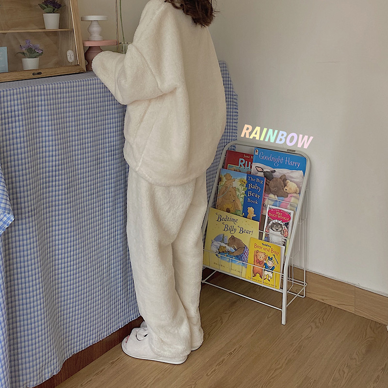 Naiste pidžaama tavaline lai nööpidega mudel