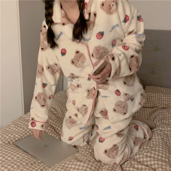 Naiste pidžaama lai mustriga mudel ja nööpidega pluus