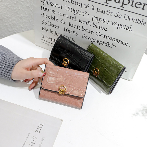 Naiste rahakott ökonahast, metallist kinnitusega ruudukujuline