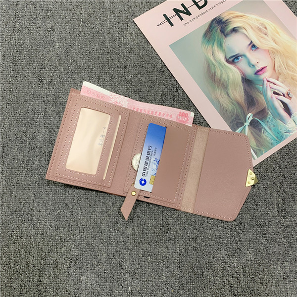 Naiste kaasaegne metallist südamega rahakott