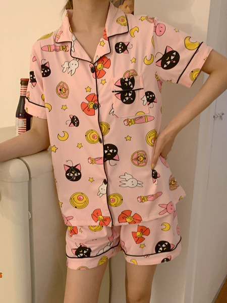 Pijamale scurte de dama actuale in trei modele