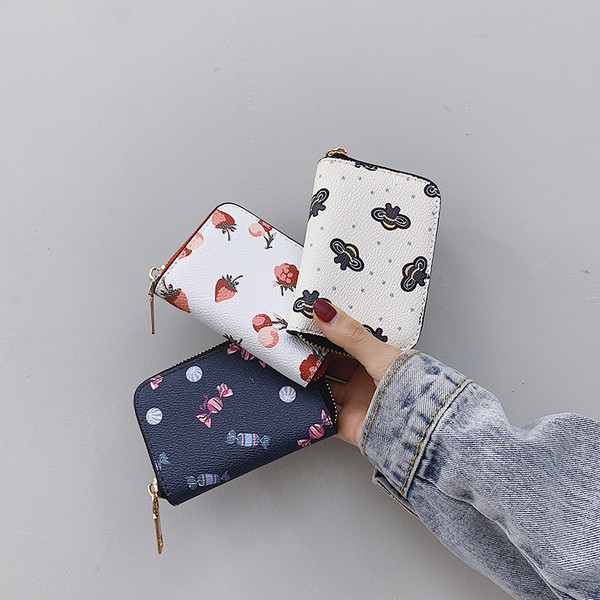 Igapäevane naiste rahakott koos rakendusega