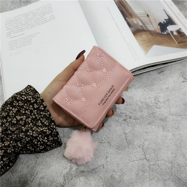 Öko-nahast väike naiste rahakott tikandite ja udusulgedega