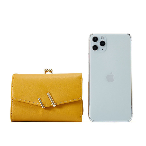 Portofel de dama cu inchidere metalica