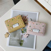 Öko-nahast valmistatud naiste vabaaja rahakott lillelise trükiga