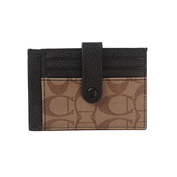 Naiste nahast rahakott erinevates värvides