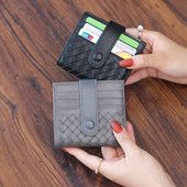 Naiste nahast rahakott kaarditaskuga mitmes värvitoonis