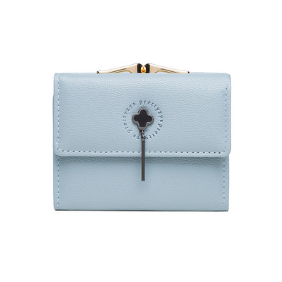 Γυναικείο έκο δερμάτινο πορτοφόλι με μεταλλική στερέωση