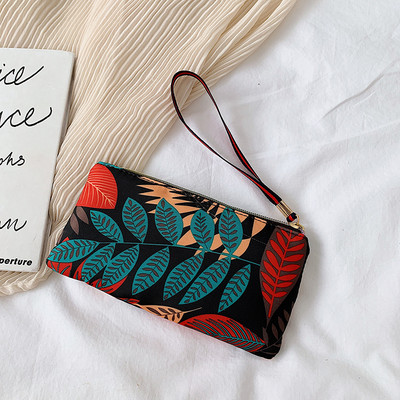 Portofel de dama colorat cu maner