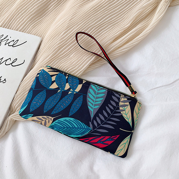 Portofel de dama colorat cu maner