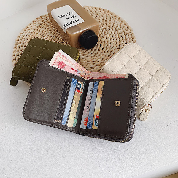 Női kis pénztárca eko bőrből, cipzárral