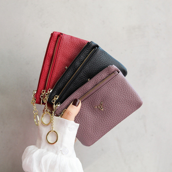 Naiste vabaaja nahast rahakott metallist kaunistuse ja lukuga