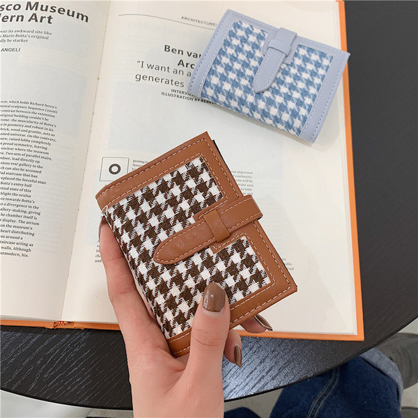 Portofel mic de dama cu inchizator