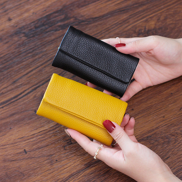 Női bőr pénztárca eko bőrből, cipzárral