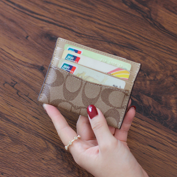 Portofel casual de dama cu buzunare in bej si negru