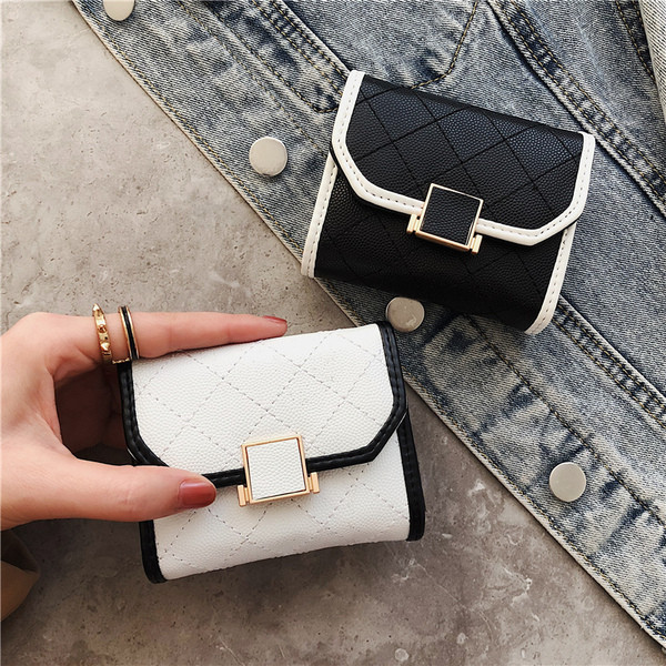 Portofel de dama modern din piele cu catarama