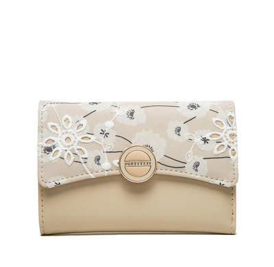 Γυναικείο πορτοφόλι με μεταλλική στερέωση και δαντέλα