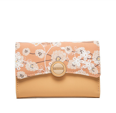 Γυναικείο πορτοφόλι με μεταλλική στερέωση και δαντέλα