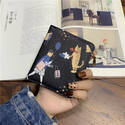 Öko-nahast värviliste aplikatsioonidega naiste rahakott