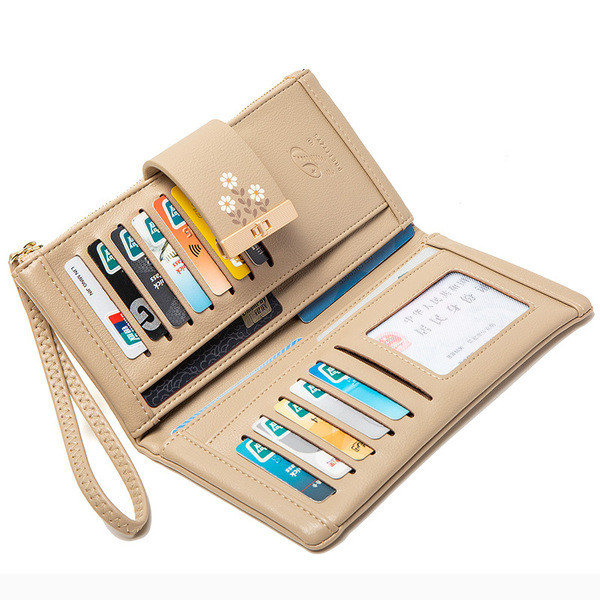 Дамски кожен портфейл с апликация цвете