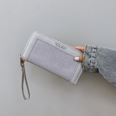 Γυναικείο έκο δερμάτινο πορτοφόλι με λαβή